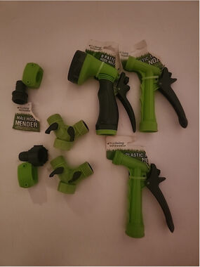 7 Piece Outdoor Hose & Spicket Set, 3 Hose Nozzles, 2 Hose Menders, 2 Spicket